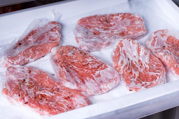 La necesidad de utilizar un registrador de temperatura de cadena de frío para el transporte de carne fresca